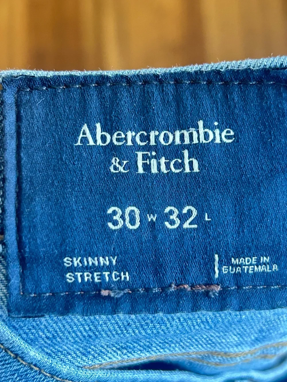 Abercrombie & Fitch Men’s Medium Blue Slim Straight Jeans 30W 32L